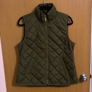 Old Navy Green Puffer Vest